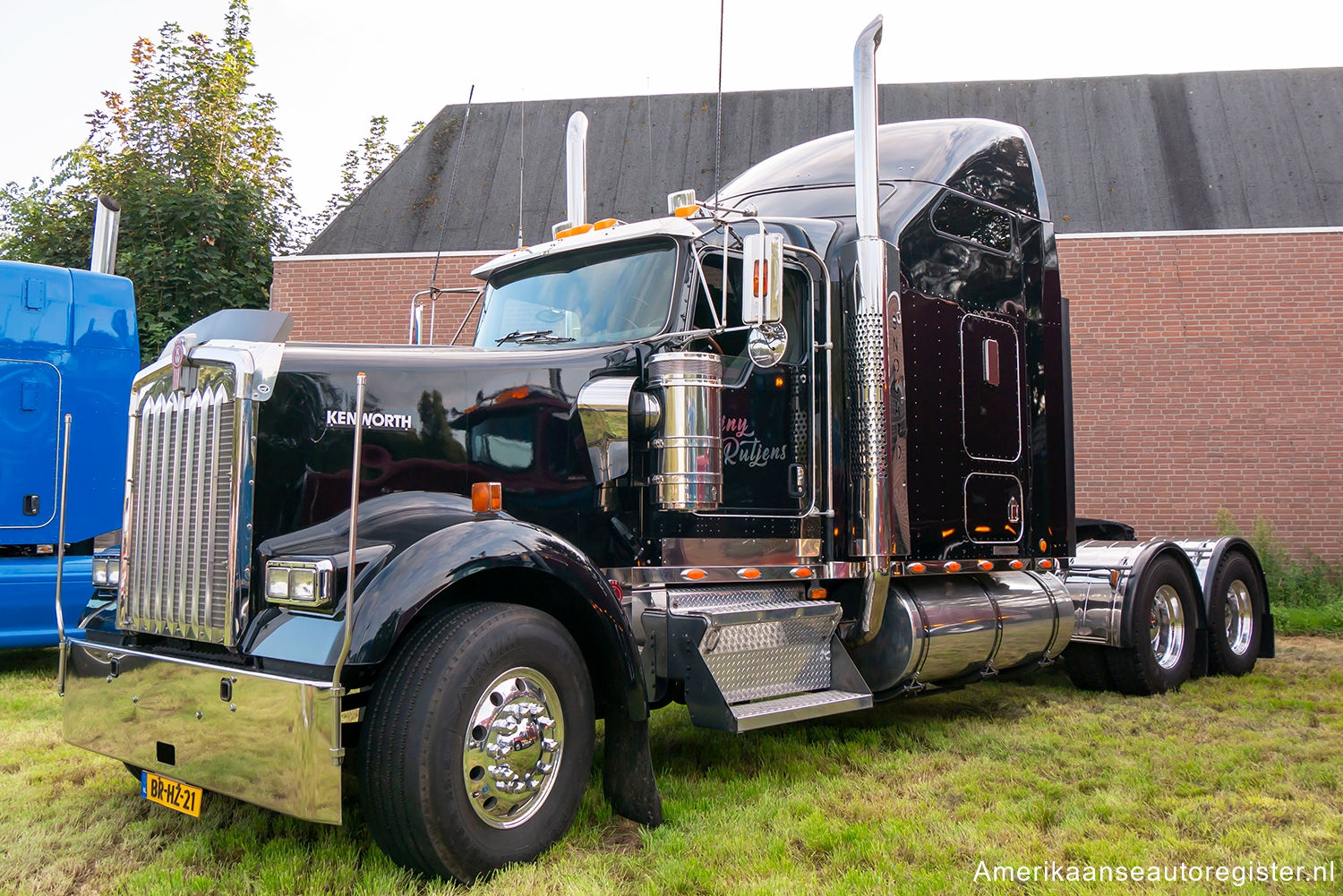 Vrachtwagens Kenworth W900L uit 1990